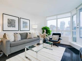 1013 - 255 Richmond Street East St E