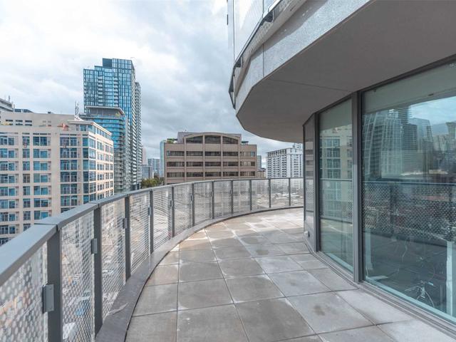 615 - 11 Wellesley St W