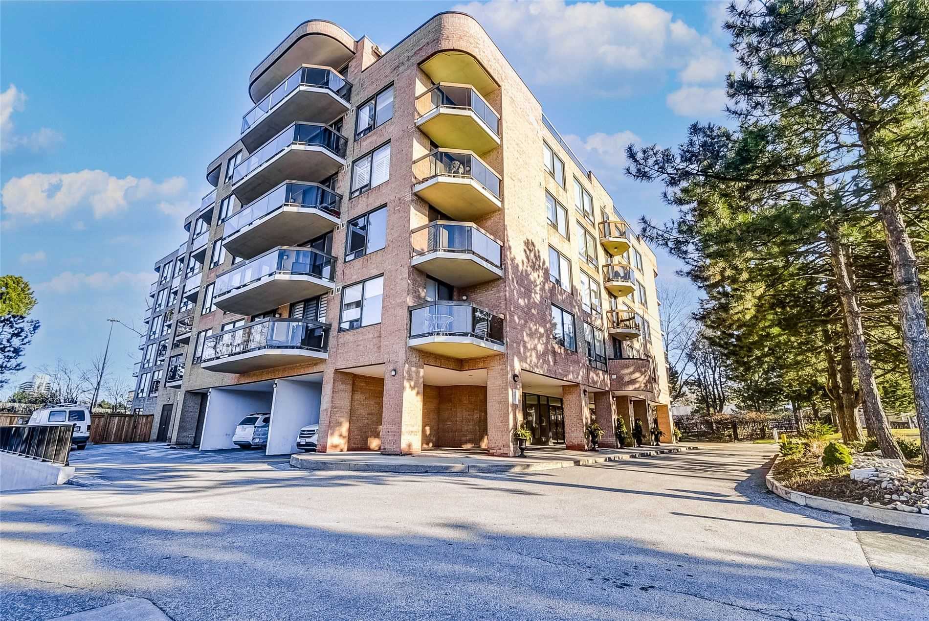 507 96 Fifeshire Rd, North York Sold, C5384492 Condos.ca