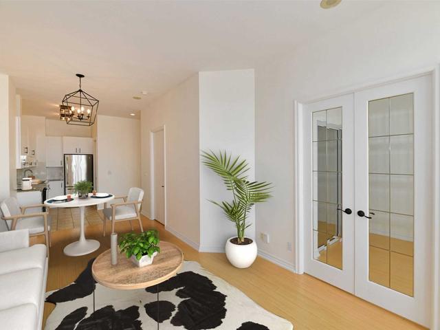 # 1006 - 797 Don Mills Rd