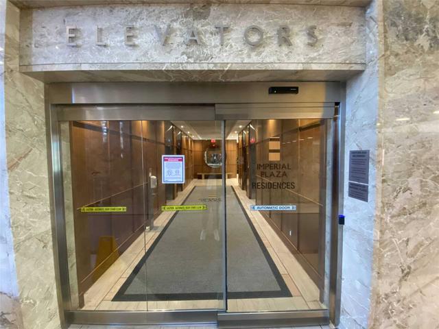 1126 - 111 St Clair Ave W