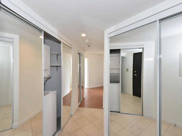 2911 - 210 Victoria St