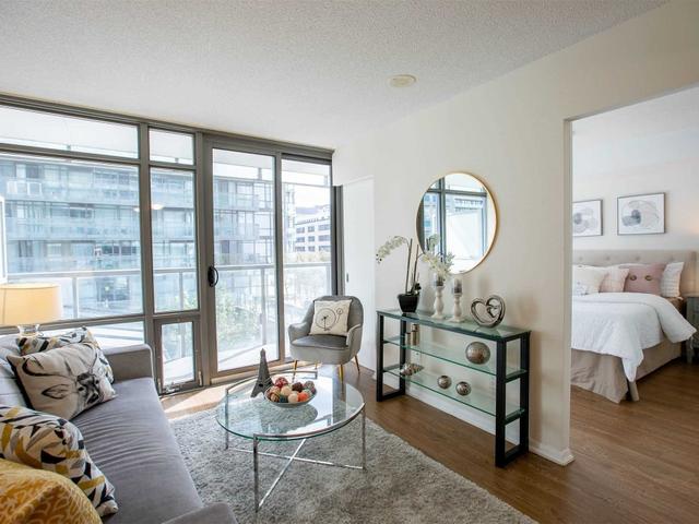 410 - 37 Grosvenor St