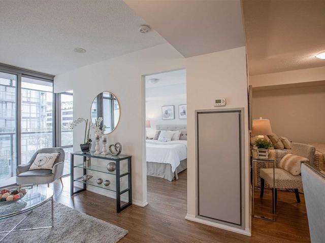 410 - 37 Grosvenor St