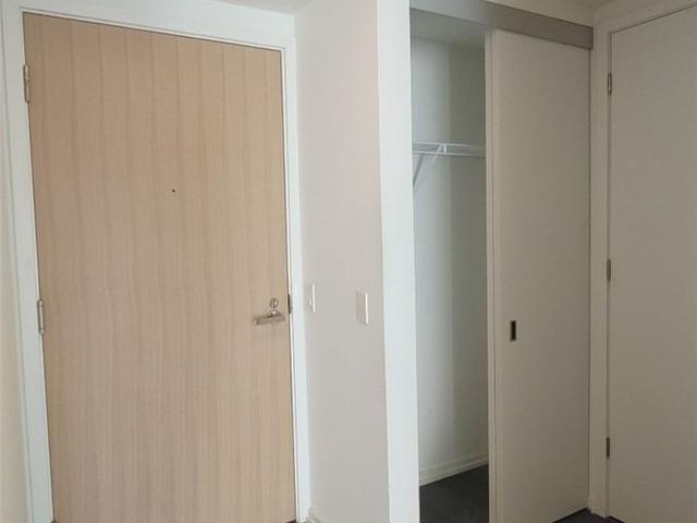 621 - 8 Hillsdale Ave E