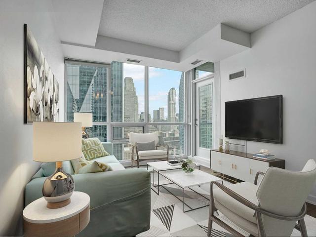 3003 - 18 Harbour St