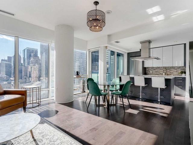 1402 - 8 The Esplanade