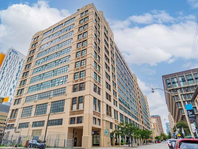 413 - 155 Dalhousie St