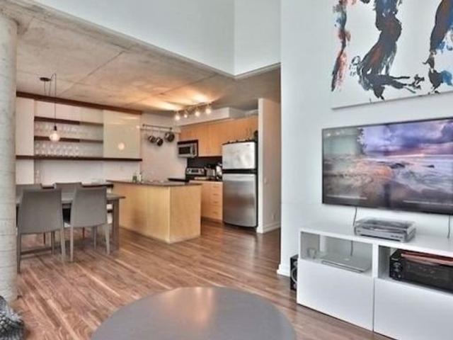 708 - 36 Charlotte St