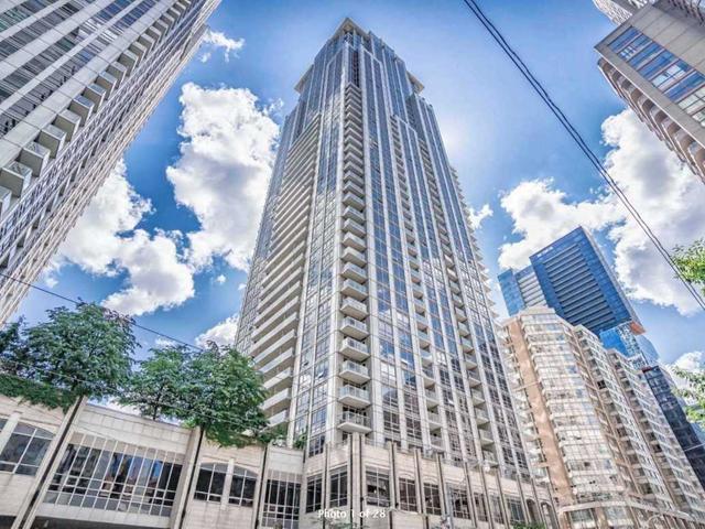 1611 - 761 Bay St
