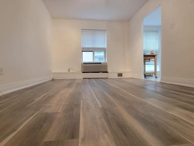 307 - 88 Charles St E