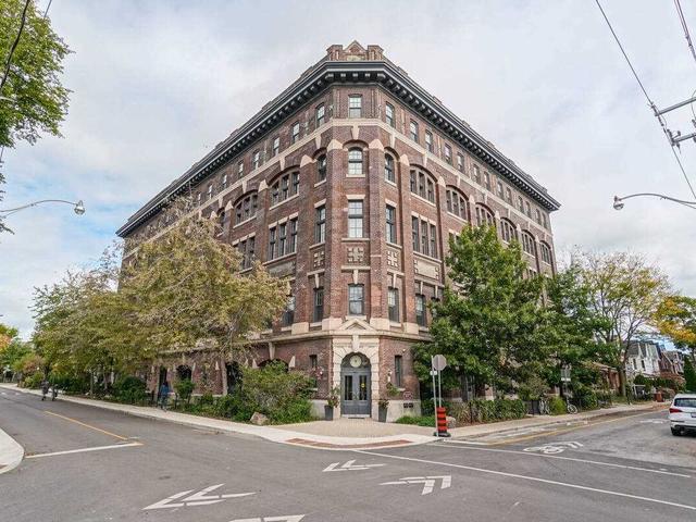 312 - 183 Dovercourt Rd