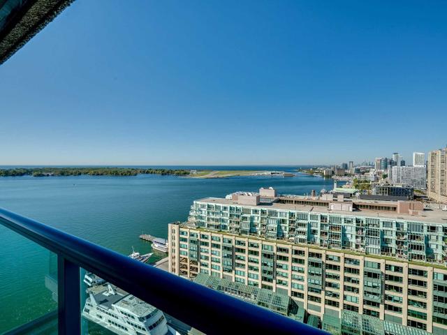 2410 - 99 Harbour Sq