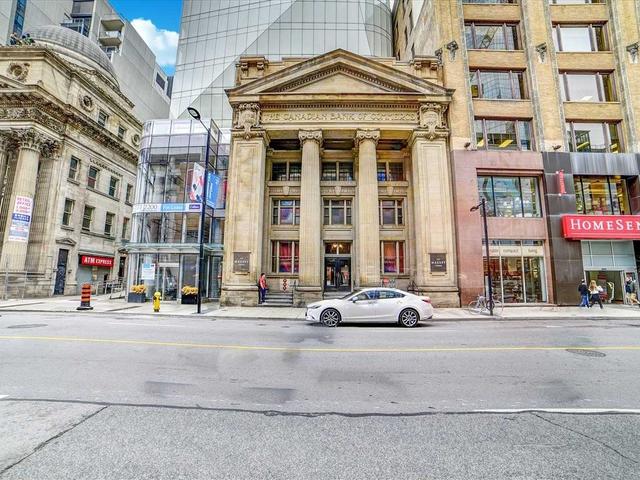 5214 - 197 Yonge St