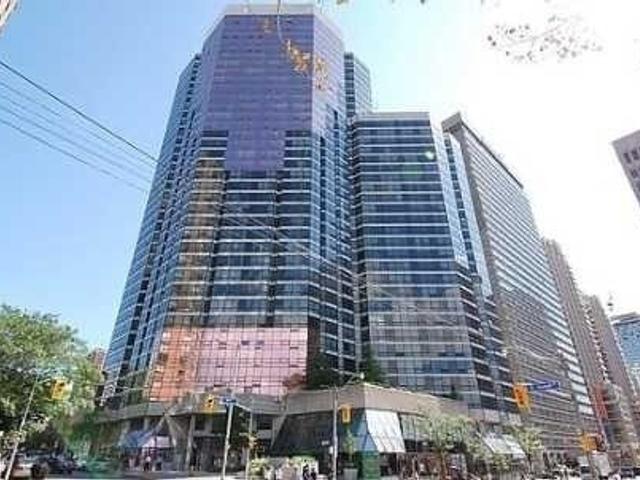 1203 - 1001 Bay St