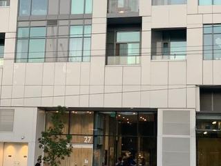 721 - 27 Bathurst St