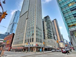 2811 - 210 Victoria St