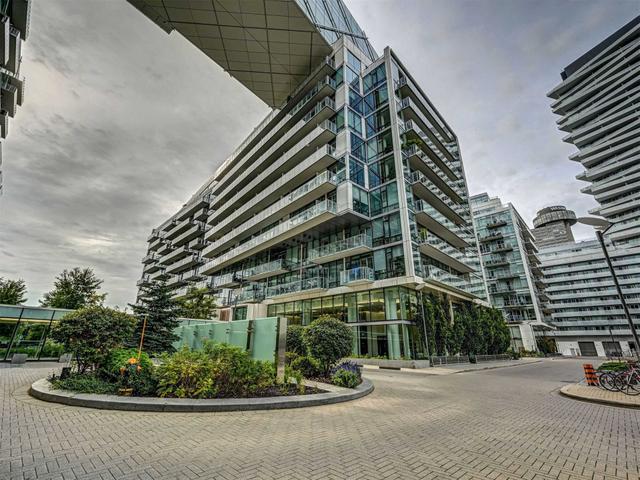 306 - 39 Queens Quay E