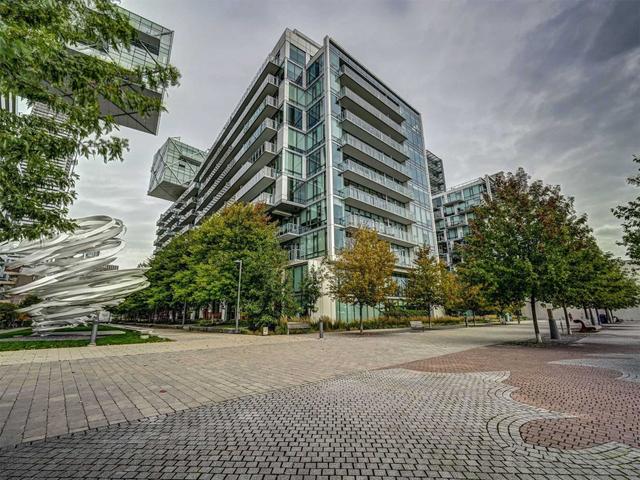 306 - 39 Queens Quay E