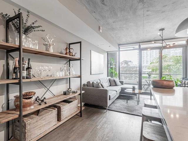 303 - 8 Dovercourt Rd