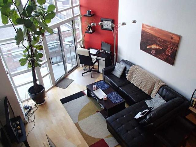 621 - 255 Richmond St E