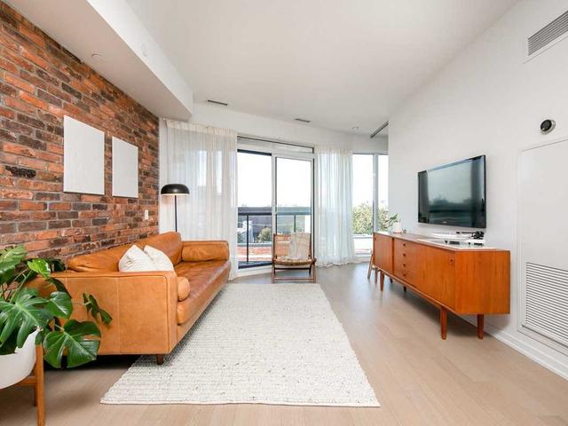 608 - 138 St. Helens Ave