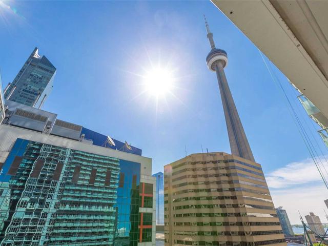 3202 - 300 Front St W