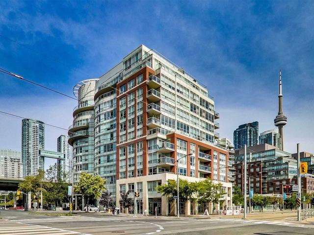 # 612 - 550 Queens Quay W