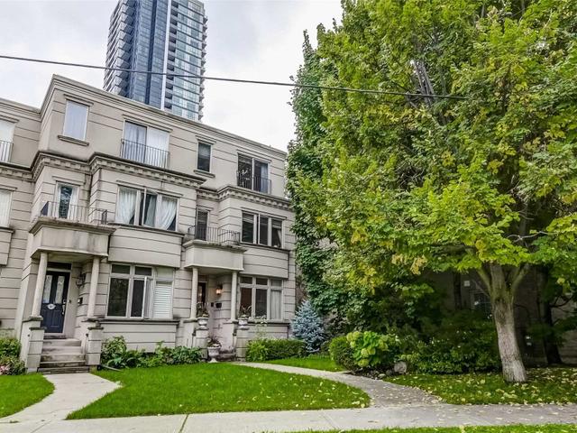 101 Spring Garden Ave