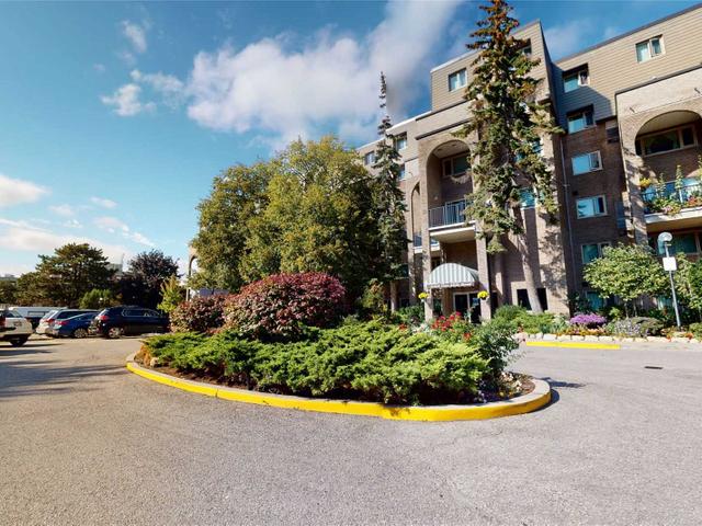 203 - 4005 Don Mills Rd