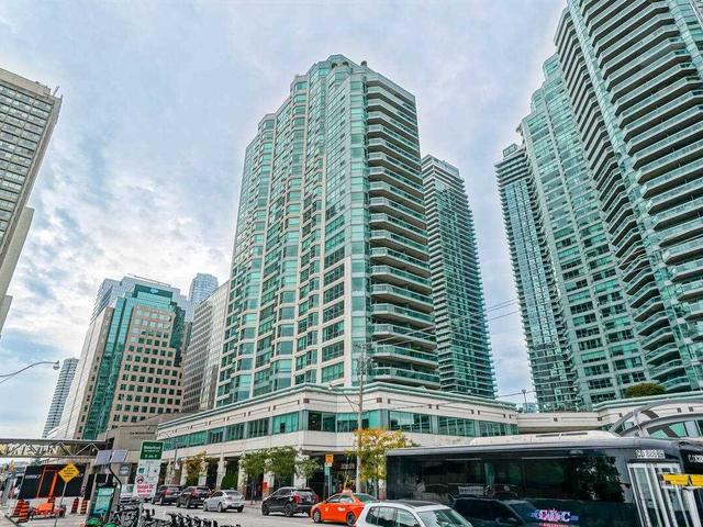 SPH2309 - 10 Queens Quay W