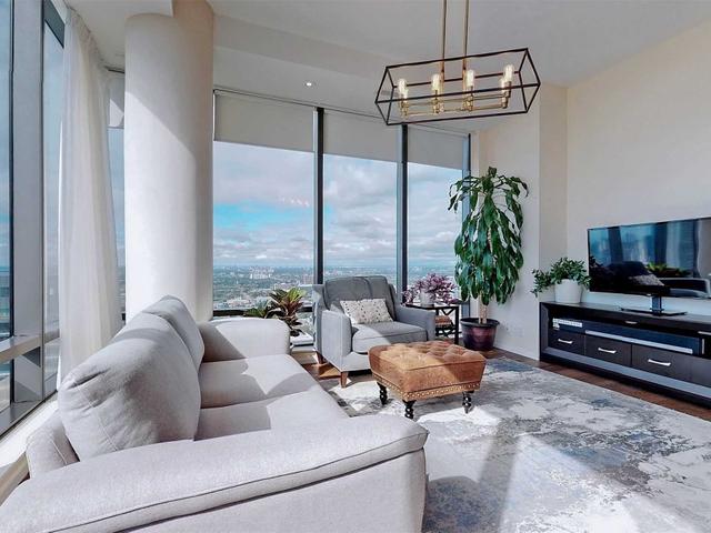 4602 - 5 St. Joseph  St