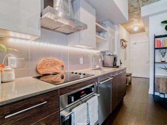 602 - 1030 King St W