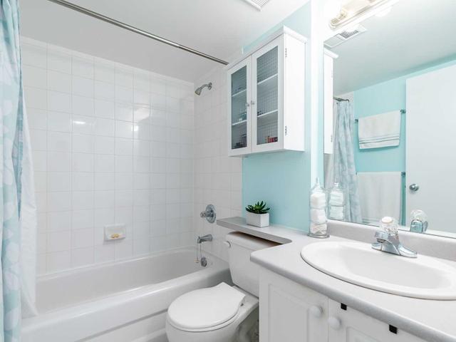 822 - 650 Queens Quay W