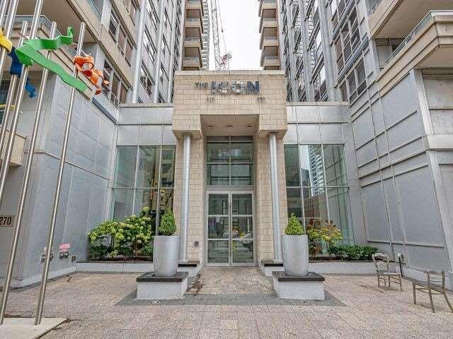 340 - 250 Wellington St W