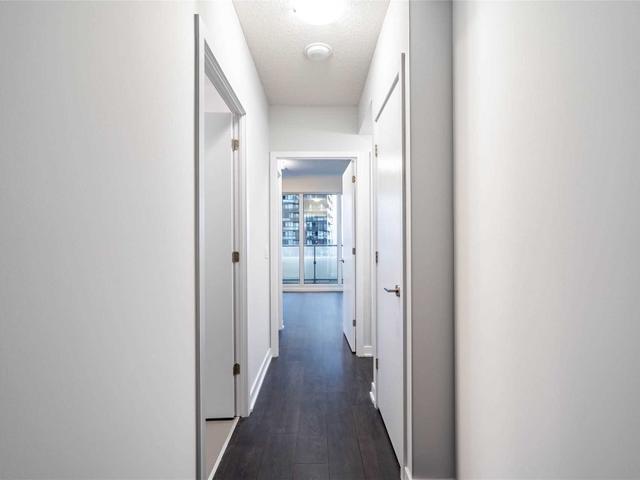 5002 - 2221 Yonge St E