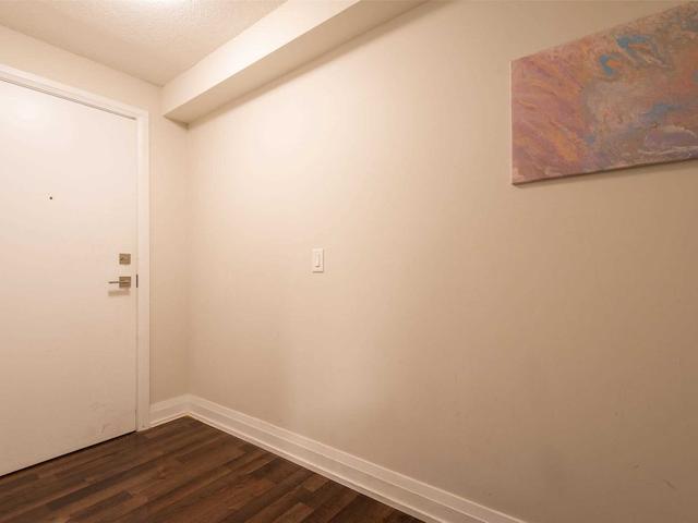 504W - 565 Wilson Ave