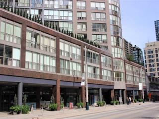 709 - 24 Wellesley St W