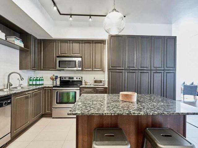 303 - 500 Sherbourne St