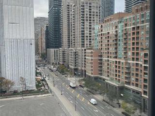 903 - 832 Bay St