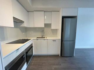 1011 Nt - 99 Broadway Ave