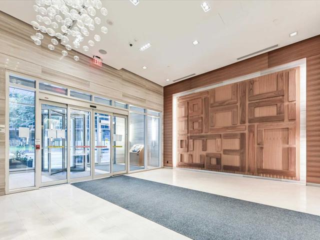 504 - 300 Front St W