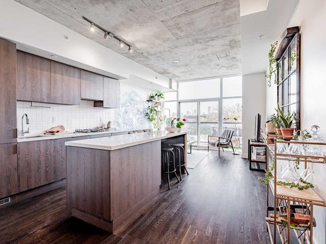 518 - 109 Ossington Ave