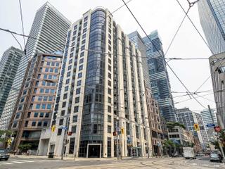 710 - 801 Bay St