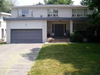 Bsmt - 17 Saguenay Ave