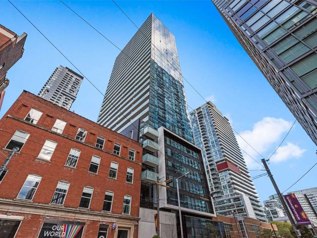 1407 - 11 Charlotte St