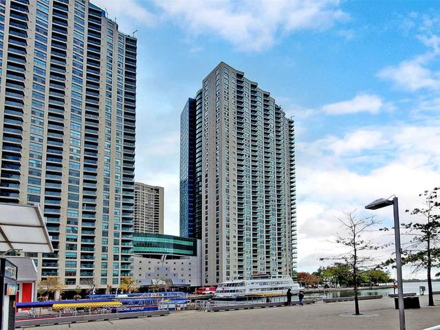 3201 - 77 Harbour Sq