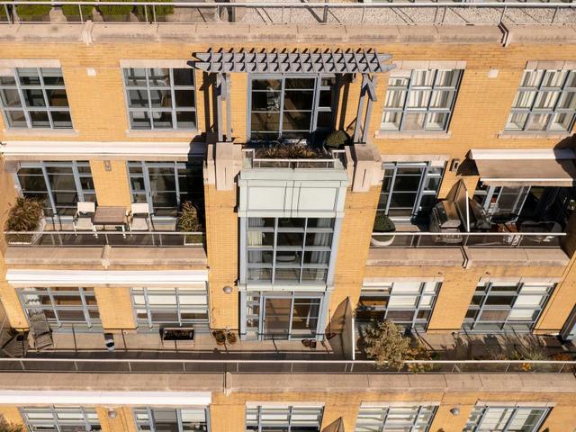 1509 - 438 Richmond St