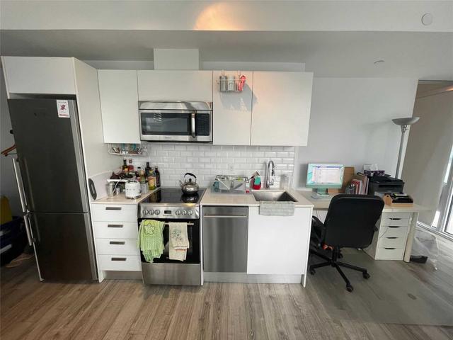 502 - 42 Charles St E