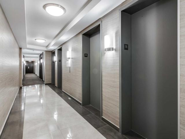 1400 - 33 Sheppard Ave E